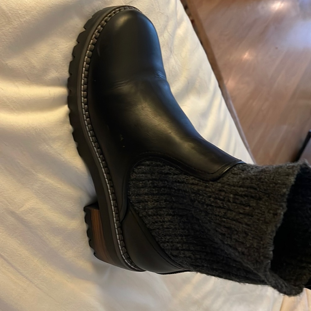 Women's Keeley Chelsea Boots - Universal Thread